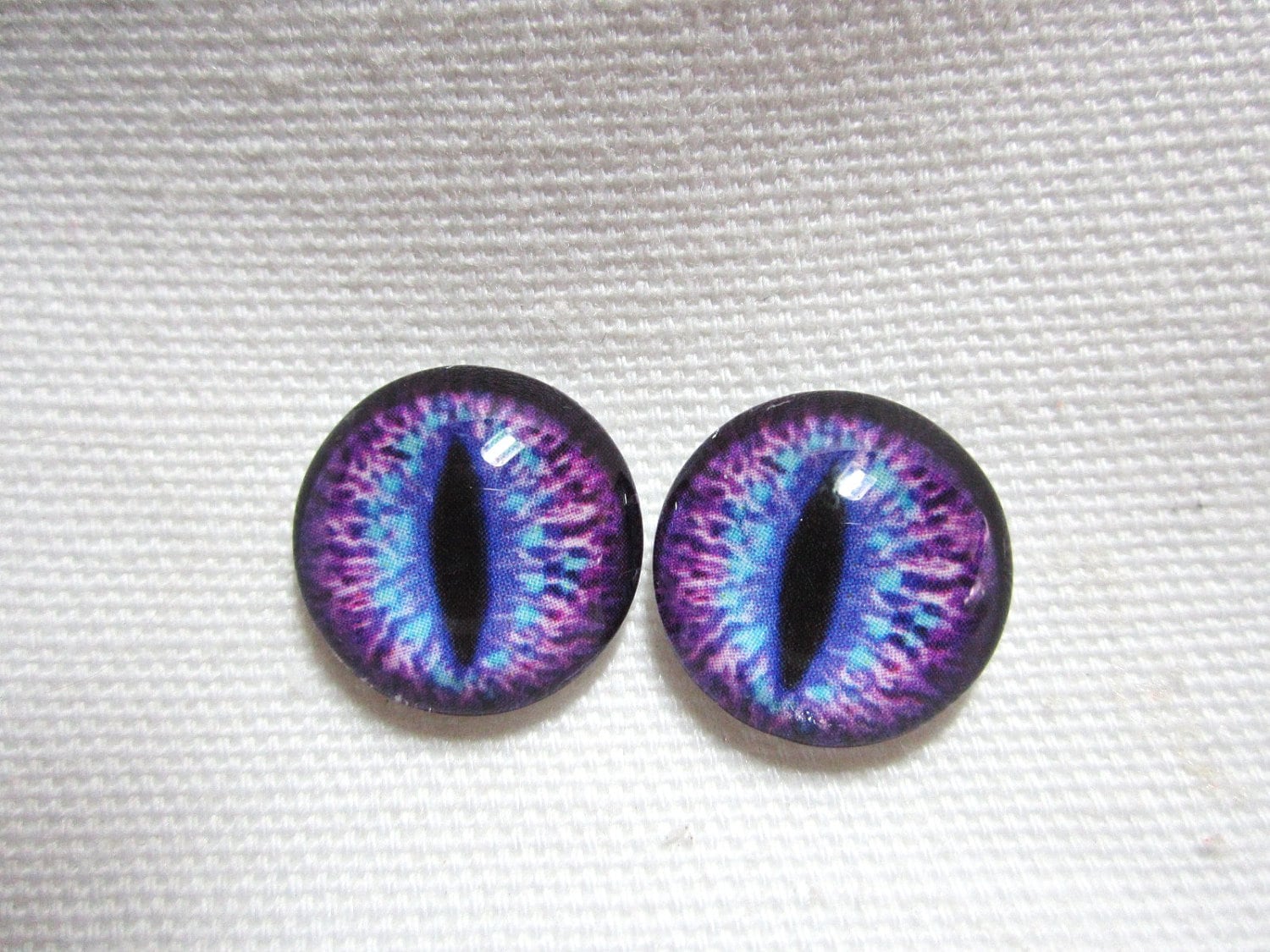 Glasaugen Für Schmuck Oder Skulptur Glasaugen Für Schmuck Oder Skulptur von artistJP