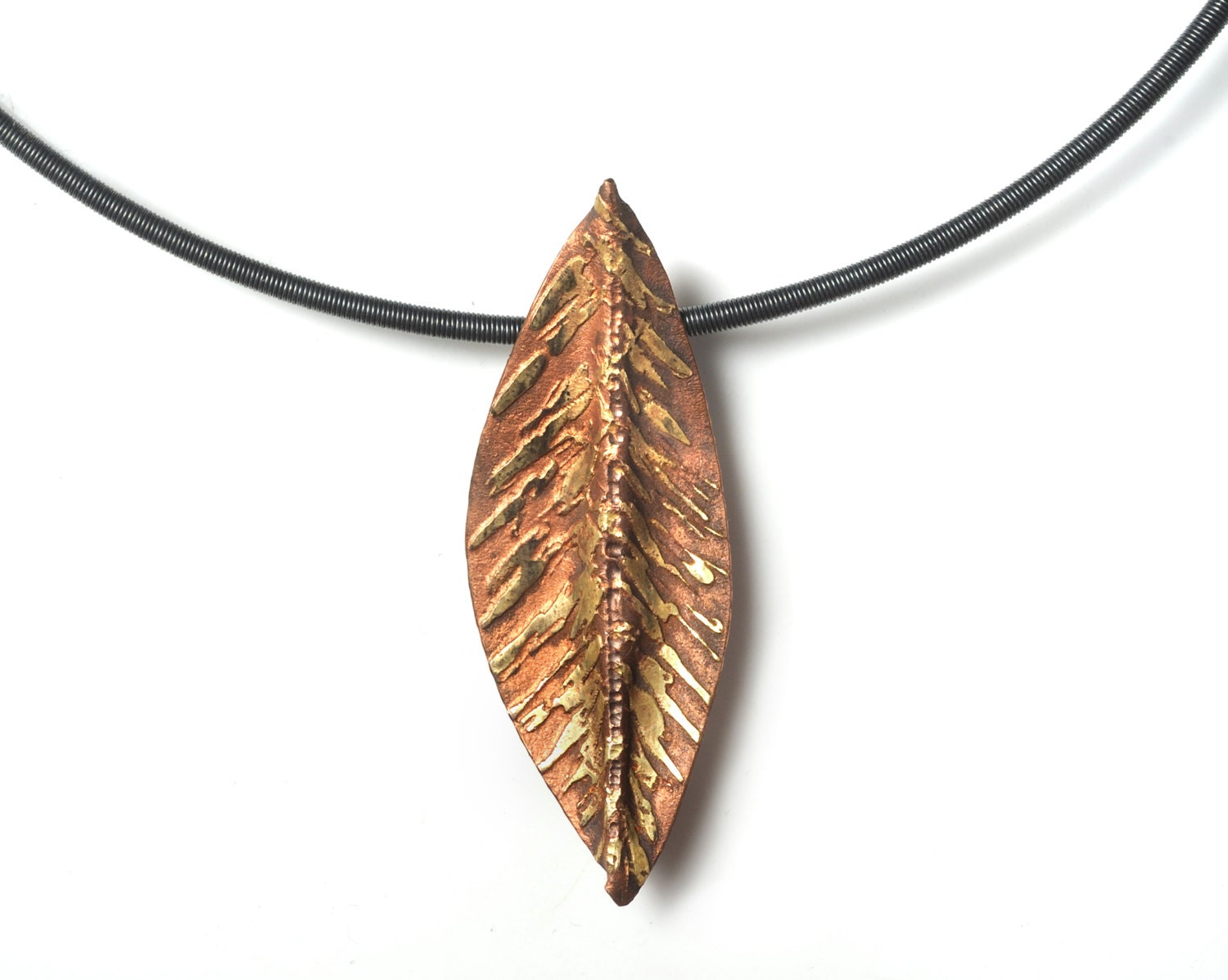 Goldblatt Anhänger von artjewelsz