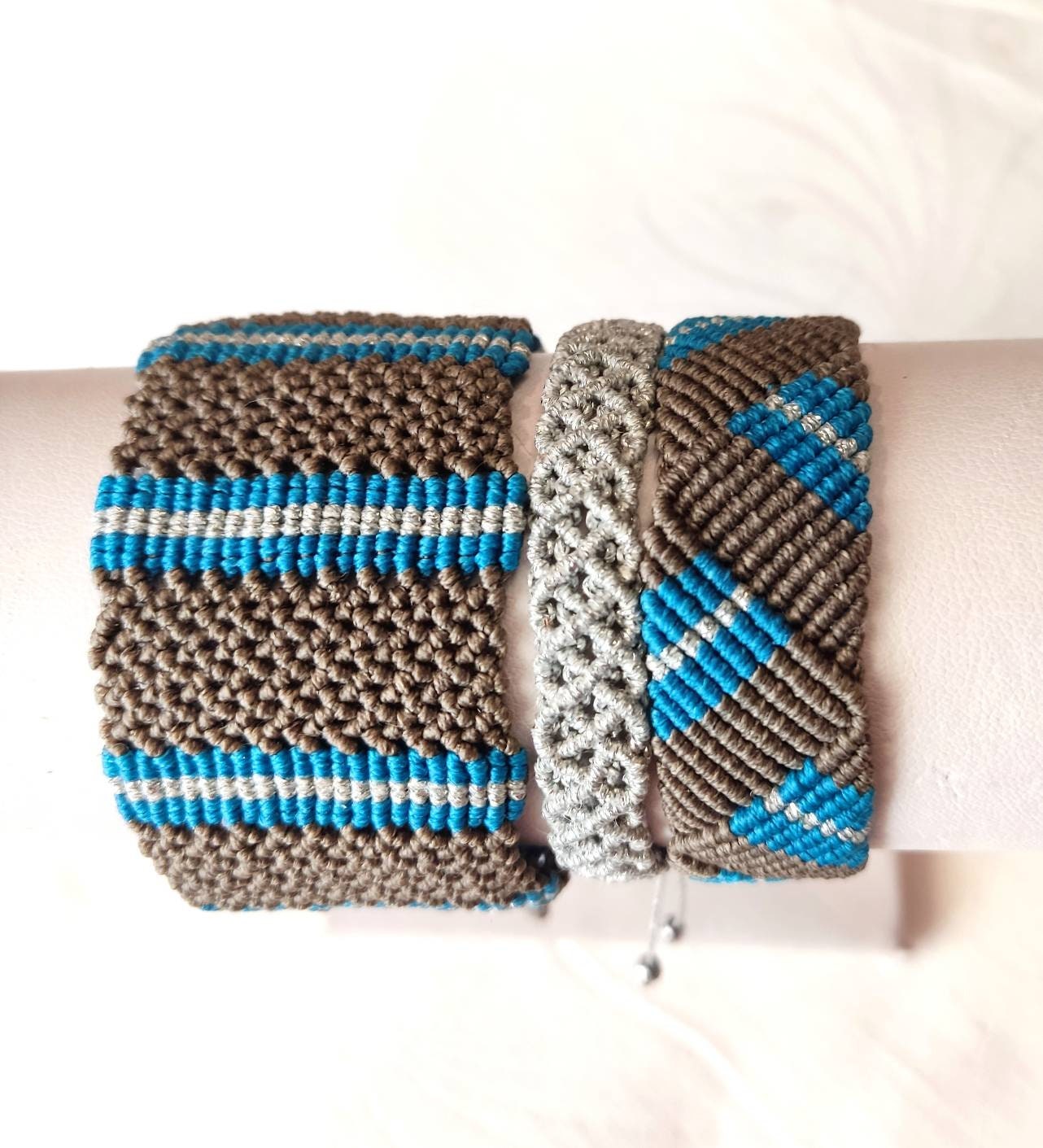 Makramee Armbänder Set Von Drei Frauen Boho Makramee Armbänder Set Von Drei Frauen Boho von artlighty