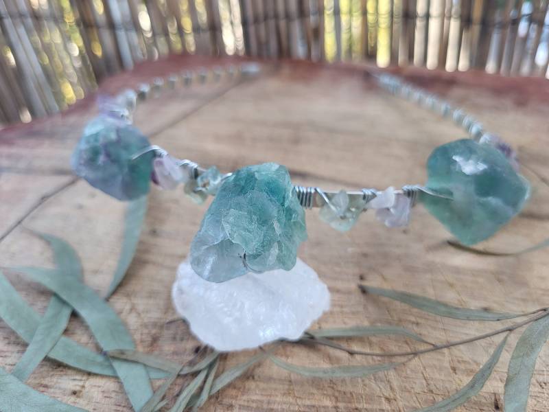 Kristall Krone Heilstein Stein Tiara Naturstein Fluorit Schmuck Haarreif Festival Boho Hippie Hochzeit Fee Witch Geburtstag Crystal von artspehricalla