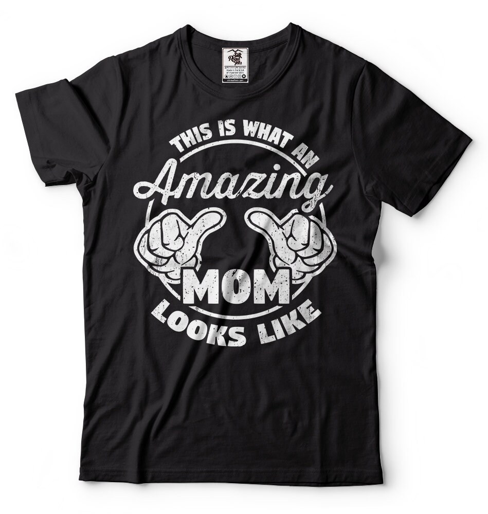 Muttertag Geschenk, Proud Mom Of Awesome Daughter, T-Shirt, Funny Mother Es Day Shirt, Mothers Gift From Amazing T Shirt von artsyfartsytees