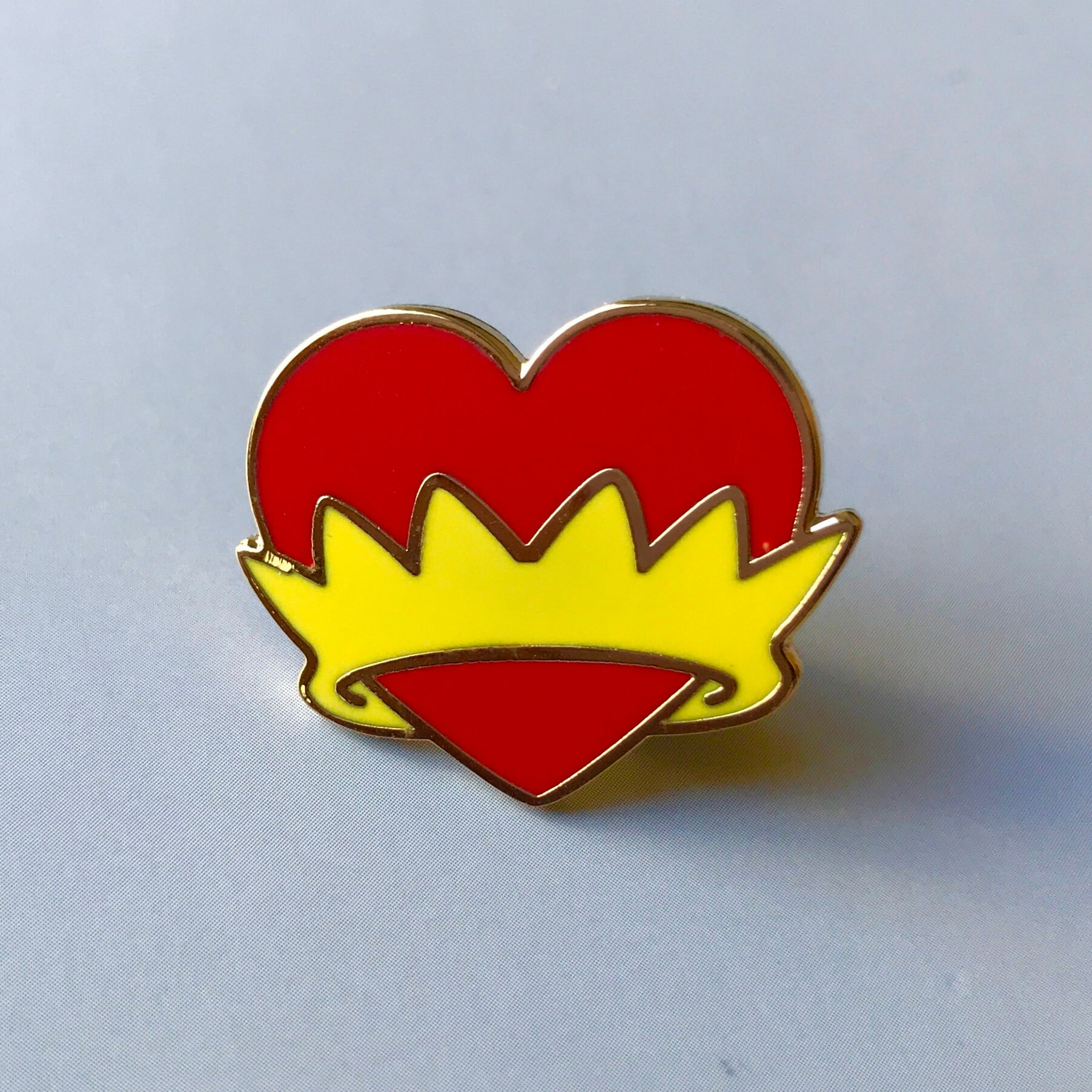 Royal Herz/Hard Enamel Pin True Love Royal Herz/Hard Enamel Pin True Love von artworkbydiego
