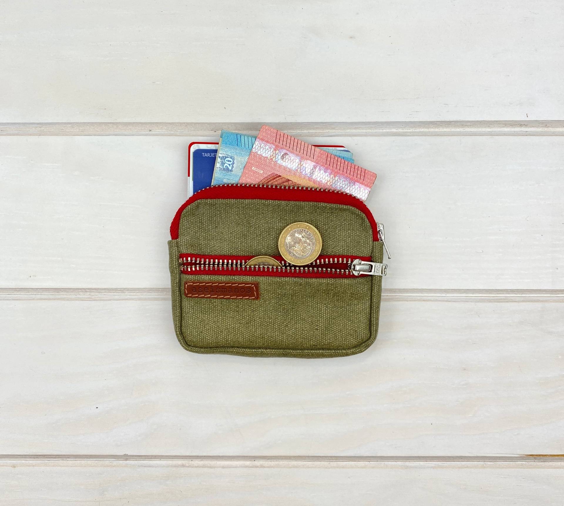 Cartera De Bolsillo Lona Verde Oliva Informell, Duradera Y Perfecta Für Den Tag Ein Tag von aseismanos