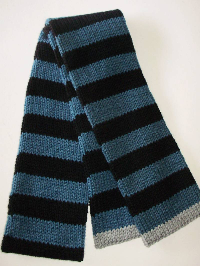 Doctor Who Night Schrecken Stil Schal Schwarz Teal Grau Cosplay Begleiter Doctor Who Night Schrecken Stil Schal Schwarz Teal Grau Cosplay Begleiter von ashleesknits