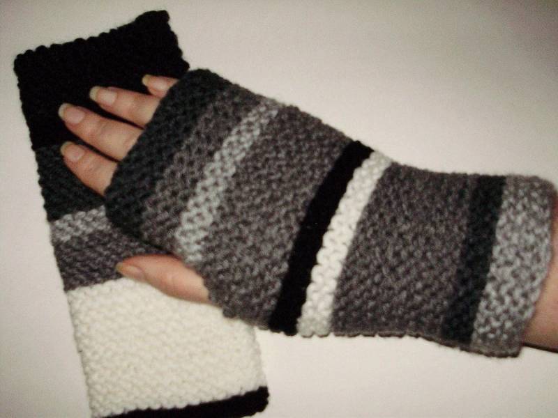 Doctor Who Staffel 12-14 Strickacryl Fingerlose Handschuhe Schwarz Weiß Grau/Grau Texting Handwärmer Mitts Ashlee's Knits Cosplay von ashleesknits