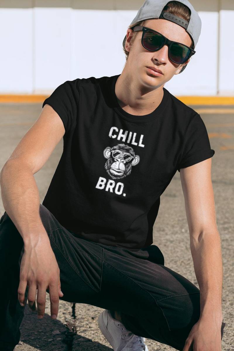 T-Shirt Chill Bro. | Unisex Tshirt Geschenk Für Arbeitskollegen Arbeit Beruf Geschenkidee Jugend T-Shirt Chill Bro. | Unisex Tshirt Geschenk Für Arbeitskollegen Arbeit Beruf Geschenkidee Jugend von atNaab