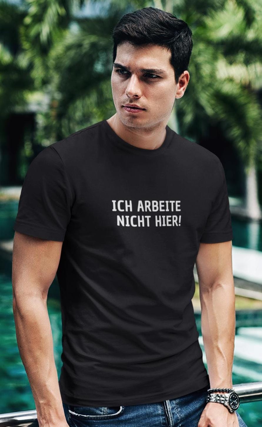 T-Shirt - Ich Arbeite Hier Nicht | Unisex Baumwolle Lustiges Witziges Shirt Geburtstagsgeschenk Geschenk Für Kollegen T-Shirt - Ich Arbeite Hier Nicht | Unisex Baumwolle Lustiges Witziges Shirt Geburtstagsgeschenk Geschenk Für Kollegen von atNaab