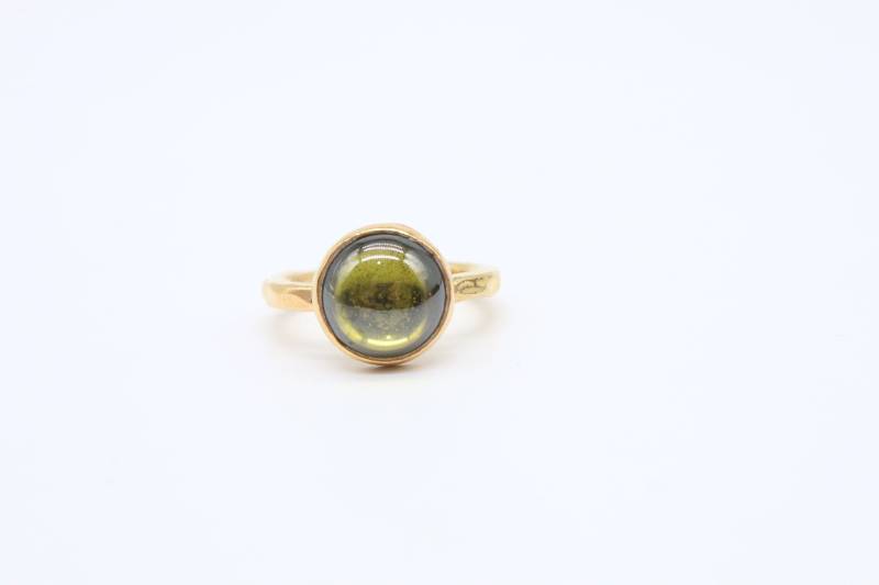 Peridot Ring Solid Solitär 925K Sterling Silber Minimalist Brautjungfer Geschenk Handgemachter Gold Vermeil Grüner Stein von atalantasilver