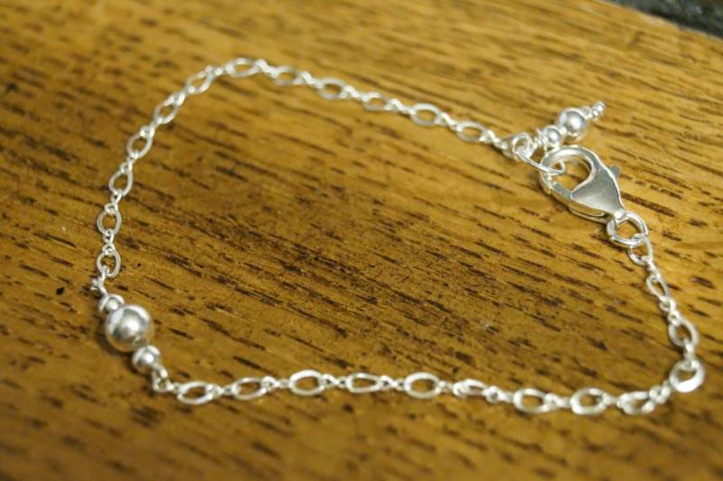 sterling Silber Perlen Armband sterling Silber Perlen Armband von atcreadinginthewoods