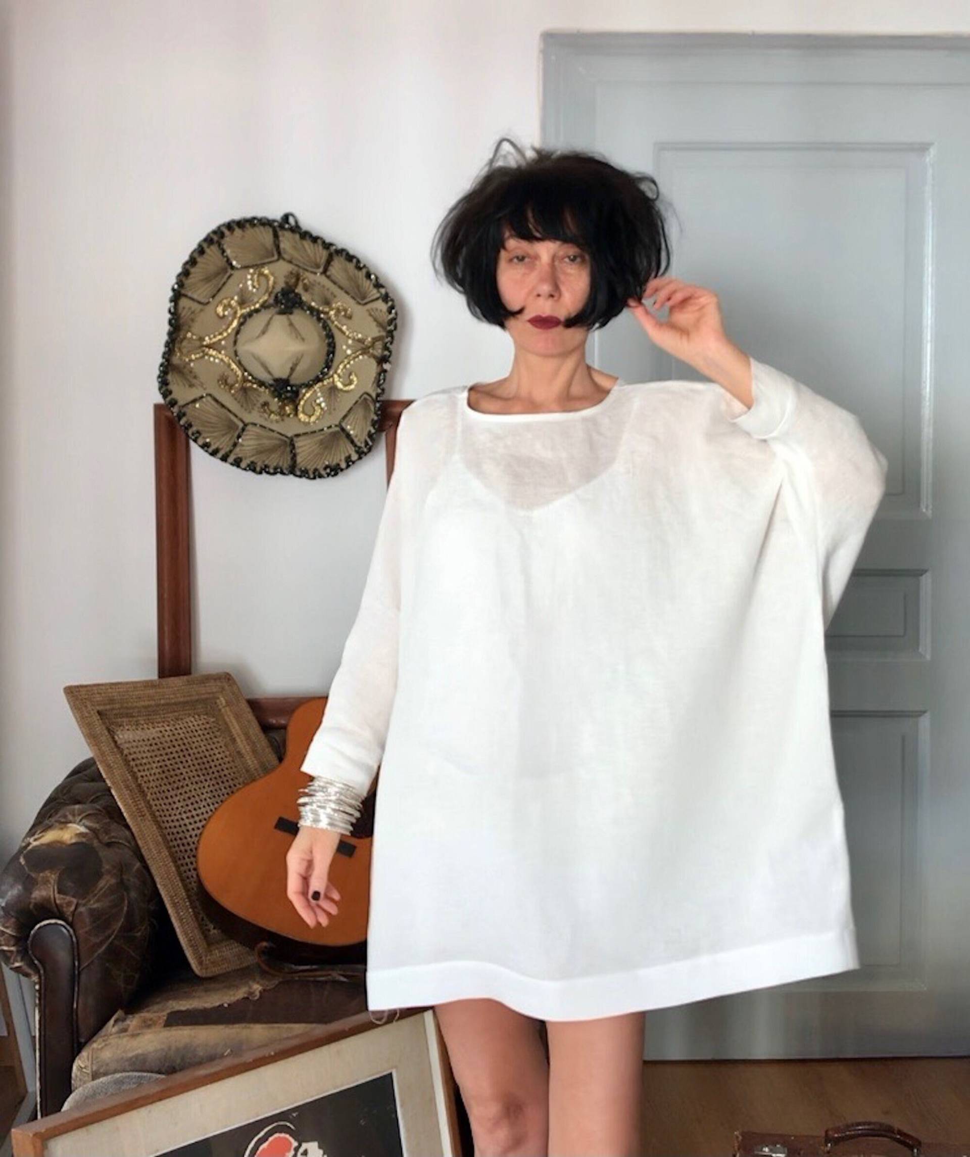 Maxi Leinen Tunika - Weiße Leinenbekleidung Oversized Oberteil Leinenkleider Extragroße Leinenbluse von atelierPop