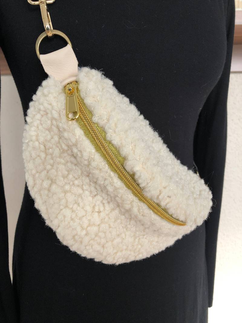 Body Bag, Hip Bag von atelieranikoe