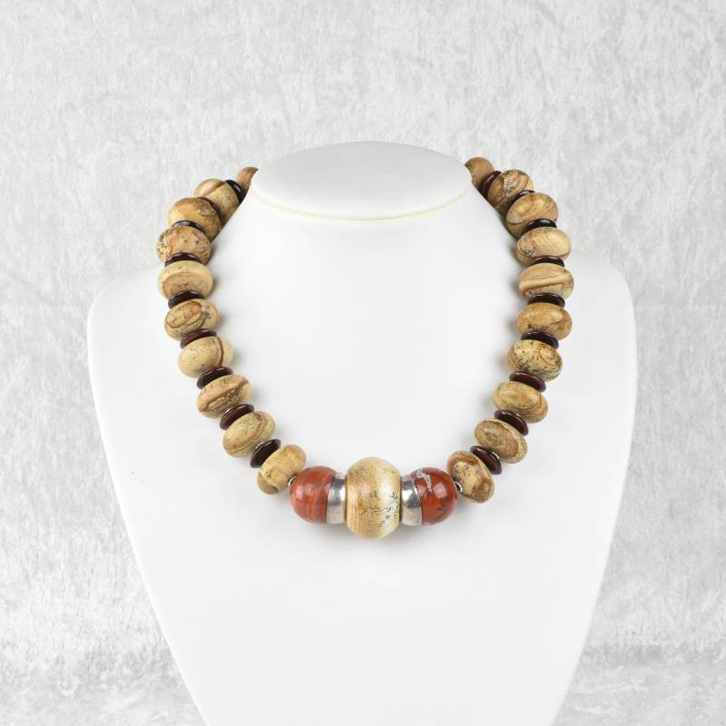 Afrika-Schmuck, Halskette, Jaspis Mit Silbernem Hakenschloß von atelieriede