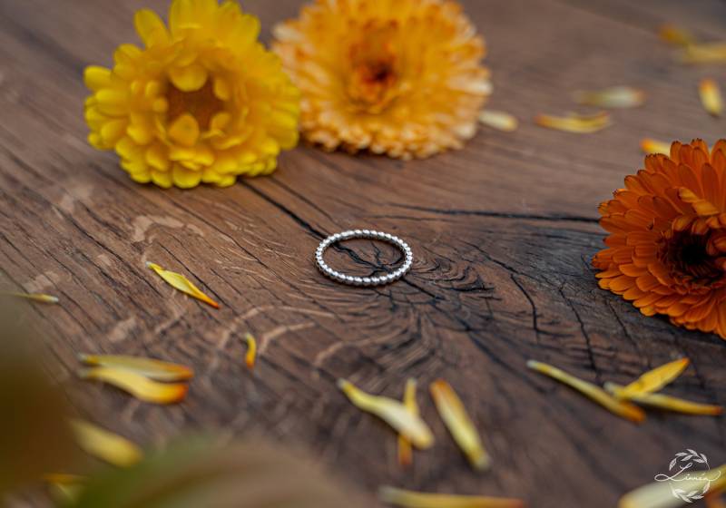 Feiner Ring Aus Sterlingsilber Perldrahtring Kügelchenring Stapelring Von Atelier Linnéa Feiner Ring Aus Sterlingsilber Perldrahtring Kügelchenring Stapelring Von Atelier Linnéa von atelierlinnea