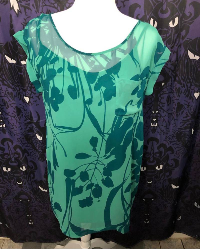 Damenmittelbluse Mit Angehängtem Cami Damenmittelbluse Mit Angehängtem Cami von atomickitkatvintage
