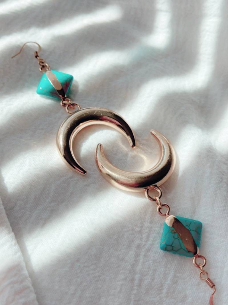 Neumond L Halbmond Anhänger Goldohrringe Boho von augustandjewelsco