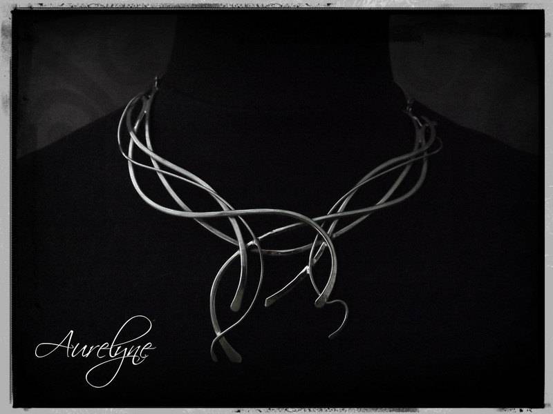 Arkane Edelstahlkette „Der Gehängte" Magisch Elfenhaft Traumhaft Mystisch Arkane Edelstahlkette „Der Gehängte" Magisch Elfenhaft Traumhaft Mystisch von aurelynebijoux