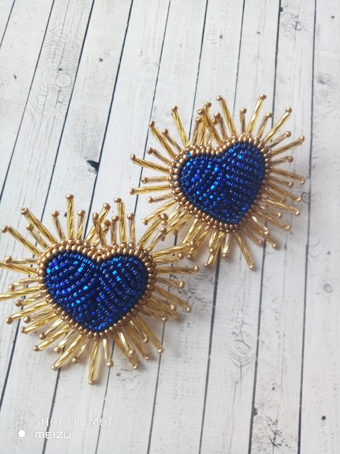 strahlende Perlenherzohrringe Blau Glänzende Herzenohrringe Funkelherzohrringe Trendige Ohrringe Herzschmuck strahlende Perlenherzohrringe Blau Glänzende Herzenohrringe Funkelherzohrringe Trendige Ohrringe Herzschmuck von avdmarinabeads