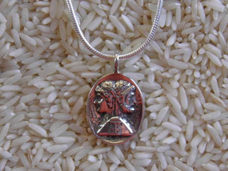 Janus Anhänger, Gott Des Neuanfangs in Sterling Silber Janus Anhänger, Gott Des Neuanfangs in Sterling Silber von averidesigns