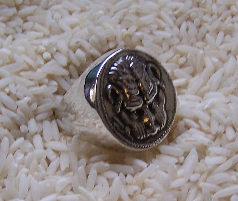 Löwenkopf Antike Münze Replica Mans Ring Löwenkopf Antike Münze Replica Mans Ring von averidesigns