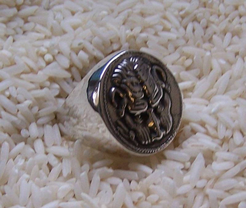 Löwenkopf Antike Münze Replica Mans Ring Löwenkopf Antike Münze Replica Mans Ring von averidesigns