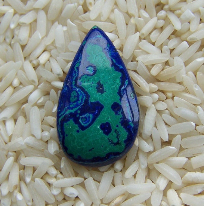 Malachit Azurit Birnenform Cabochon von averidesigns
