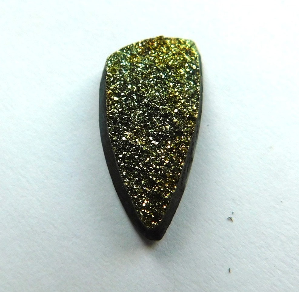 Natürliche Goldene Pyrit Druse 21x10 Mm von averidesigns