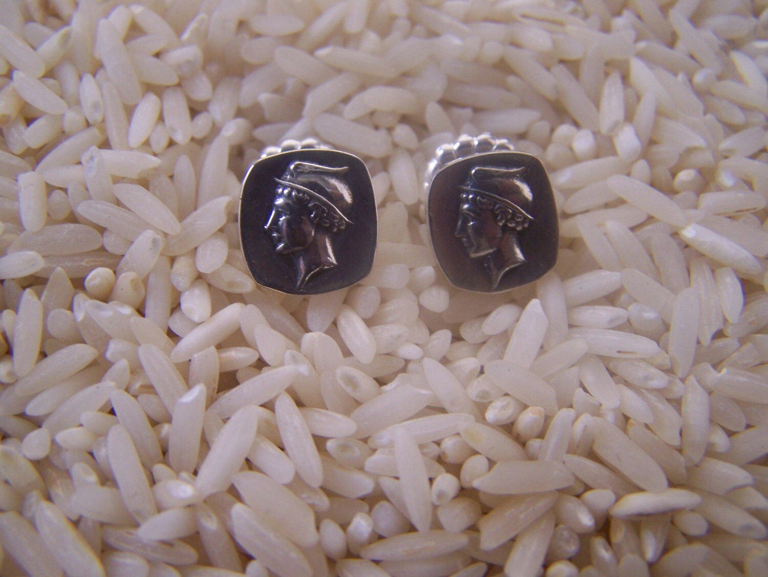 sterling Silber Merkur/Hermes Knopf Ohrringe sterling Silber Merkur/Hermes Knopf Ohrringe von averidesigns