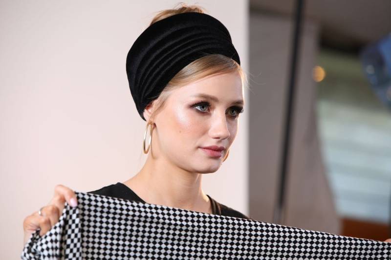 Bobbi Volumizer - Turban Unter Haarfüller, Magnet, Krawatte, Stirnband Volumizer, Kopfbedeckung, Haarband Volumen, Kappe Haarabdeckung Bobbi Volumizer - Turban Unter Haarfüller, Magnet, Krawatte, Stirnband Volumizer, Kopfbedeckung, Haarband Volumen, Kappe Haarabdeckung von aviasason