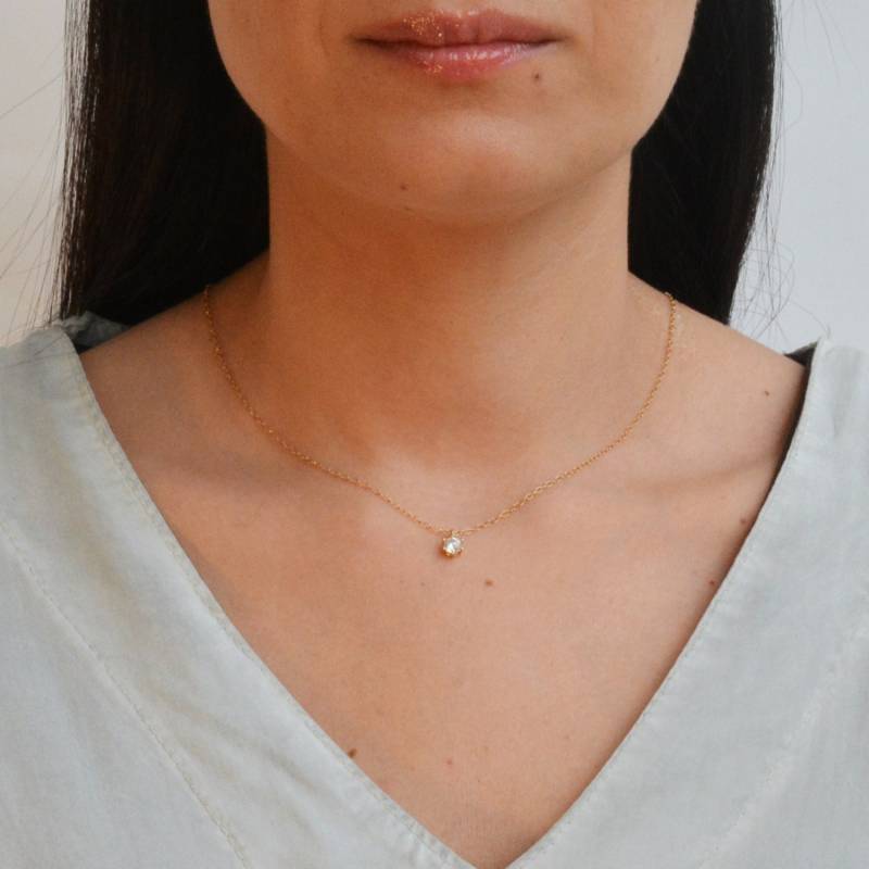 Cz-Diamant-Halskette, Diamant-Halskette, Zierliche Halskette, Solitär Schichtung Zarten Kleine Diamant-Schmuck Cz-Diamant-Halskette, Diamant-Halskette, Zierliche Halskette, Solitär Schichtung Zarten Kleine Diamant-Schmuck von avnisme