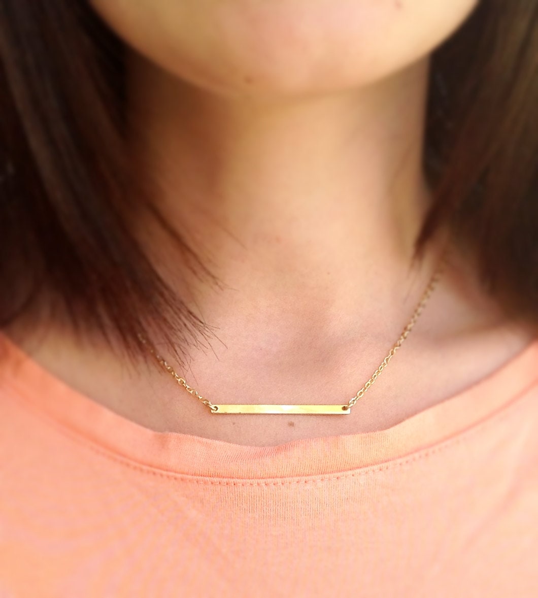 Goldbarren-Halskette, Personalisiertes Geschenk Kette, Gold Filled Halskette, Zierliche Layering Kette Goldbarren-Halskette, Personalisiertes Geschenk Kette, Gold Filled Halskette, Zierliche Layering Kette von avnisme