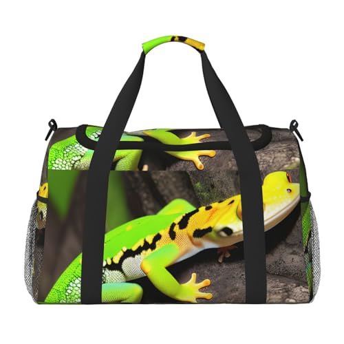 Green Geckos Print Large Capacity Hand Carry Bag for Women Foldable Carry On Tote for Airplane Travel von axzttupy