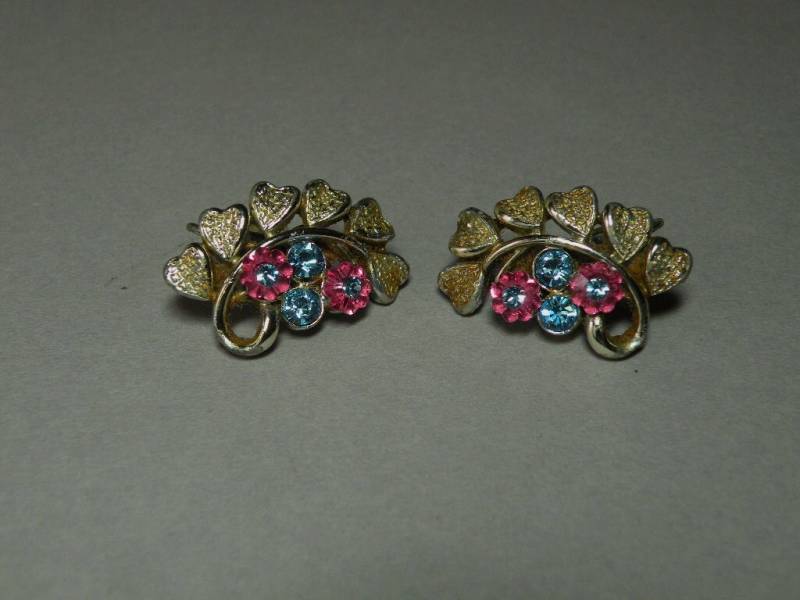 Vintage Kristall Blumen Ohrringe von aylacreations