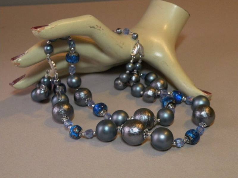 Vintage Shades Of Sapphire Halskette von aylacreations