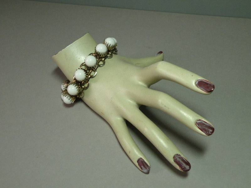 Vintage Weißes Gliederarmband von aylacreations