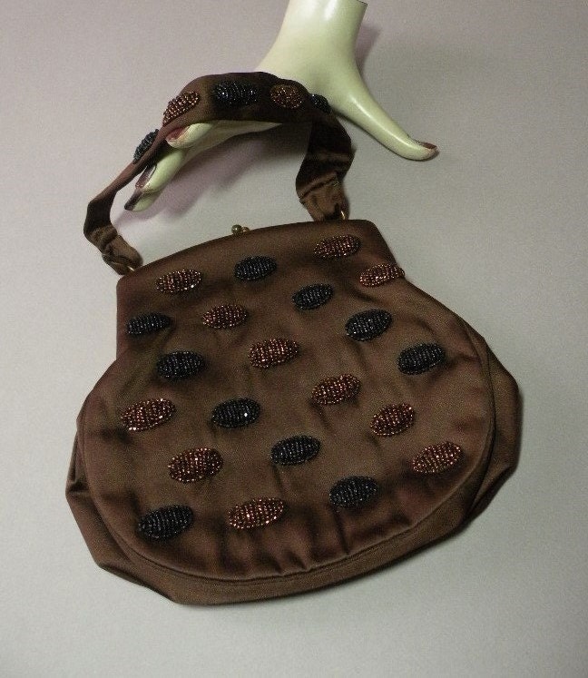 Koret Perlen Geldbörse von aylasantiques