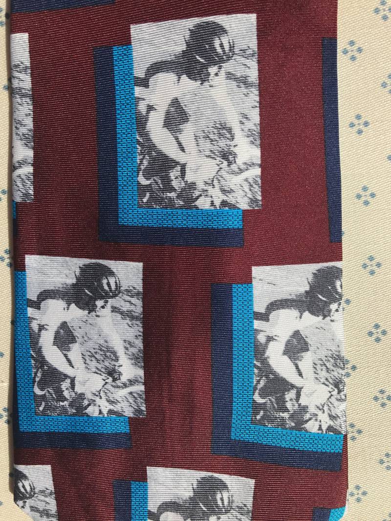 Claiborne Sport Herren-Radfahren-Krawatte Claiborne Sport Herren-Radfahren-Krawatte von azampitella