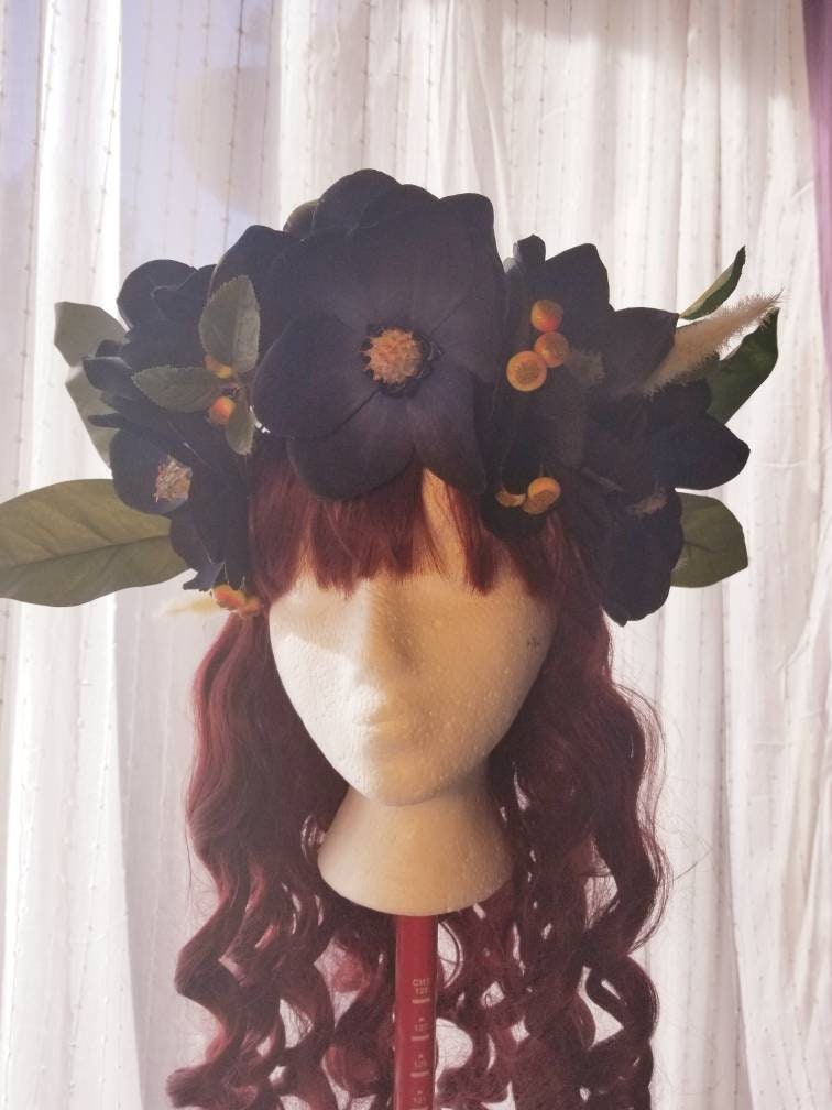 Zauberhafter Abend Magnolia Fee Blumenkrone Kopfschmuck - One Of A Kind von azuremagpiestudio
