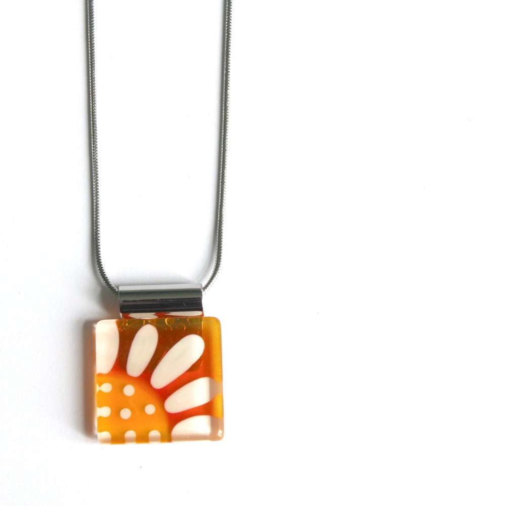 Orange Blumen Kette | Daisy An Edelstahlkette Handgemaltes Glas Von Azurine von azurine