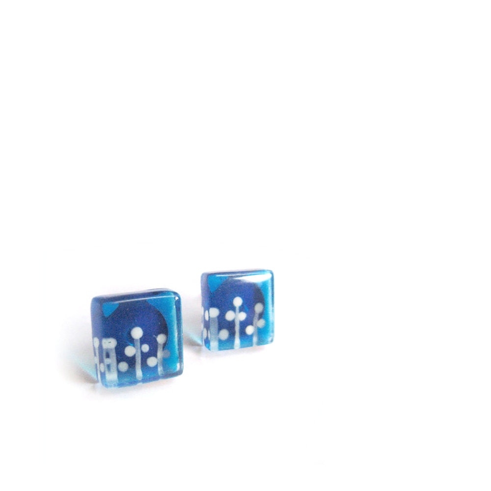 Winzige Blaue Ohrringe | Laub Und Rebe Post-Ohrringe Handgemalte Glas Von Azurine Winzige Blaue Ohrringe | Laub Und Rebe Post-Ohrringe Handgemalte Glas Von Azurine von azurine
