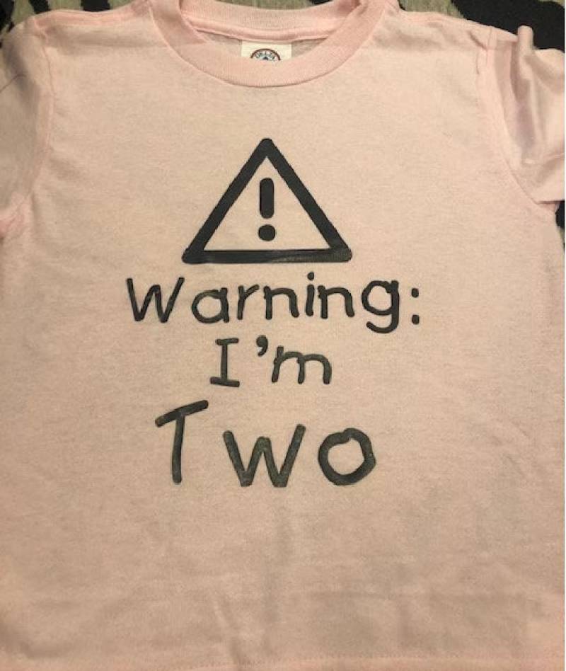 Achtung, Ich Bin Zwei Kleinkind T-Shirt 2 von baby1zmaker4u