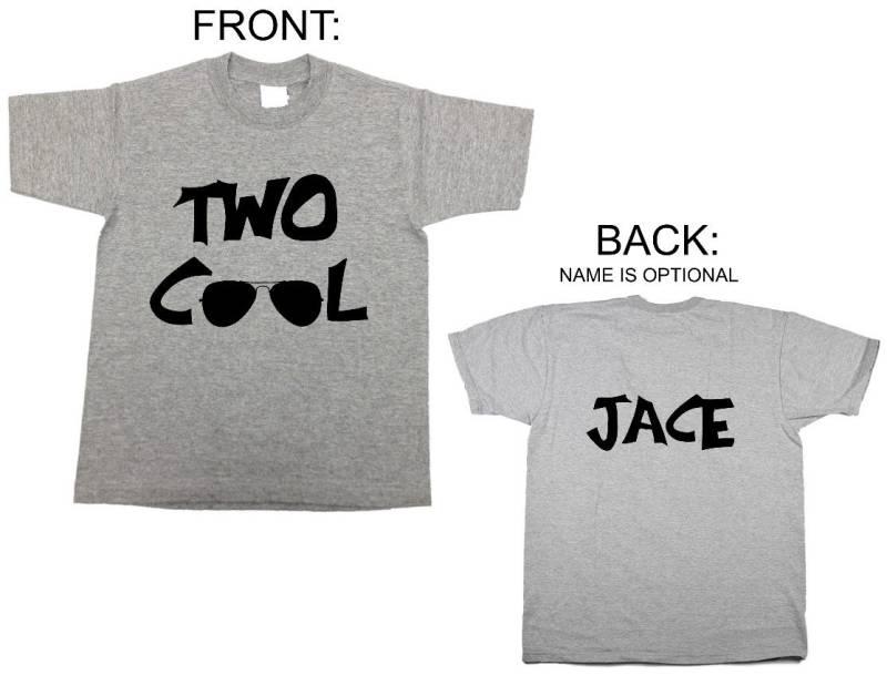 Personalisiertes Zwei Jahre Altes Geburtstags-Shirt - 2. Party-T-Shirt Kleinkind-Jungen-Mädchenname Personalisiertes Zwei Jahre Altes Geburtstags-Shirt - 2. Party-T-Shirt Kleinkind-Jungen-Mädchenname von baby1zmaker4u