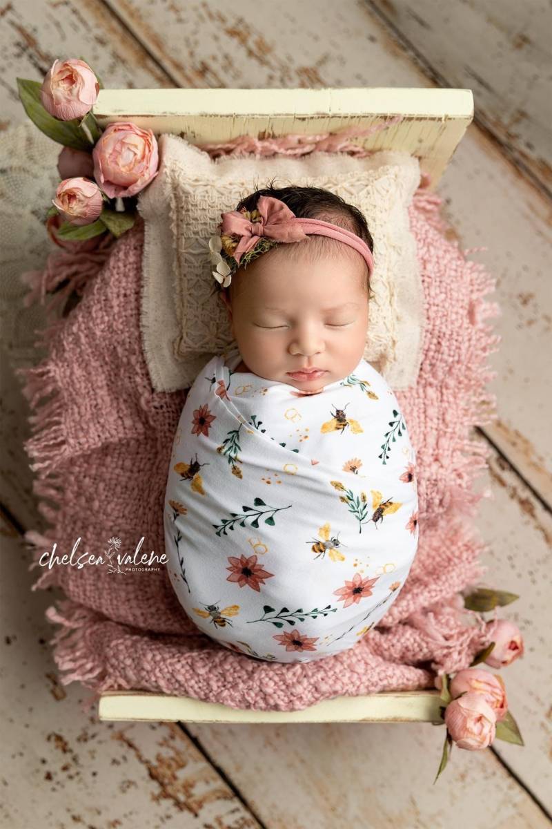 Colbee Set Mauve Vintage Rosa Senf Wildblumen Stretch Wrap Und Seidenschleife von babybirdieboutique