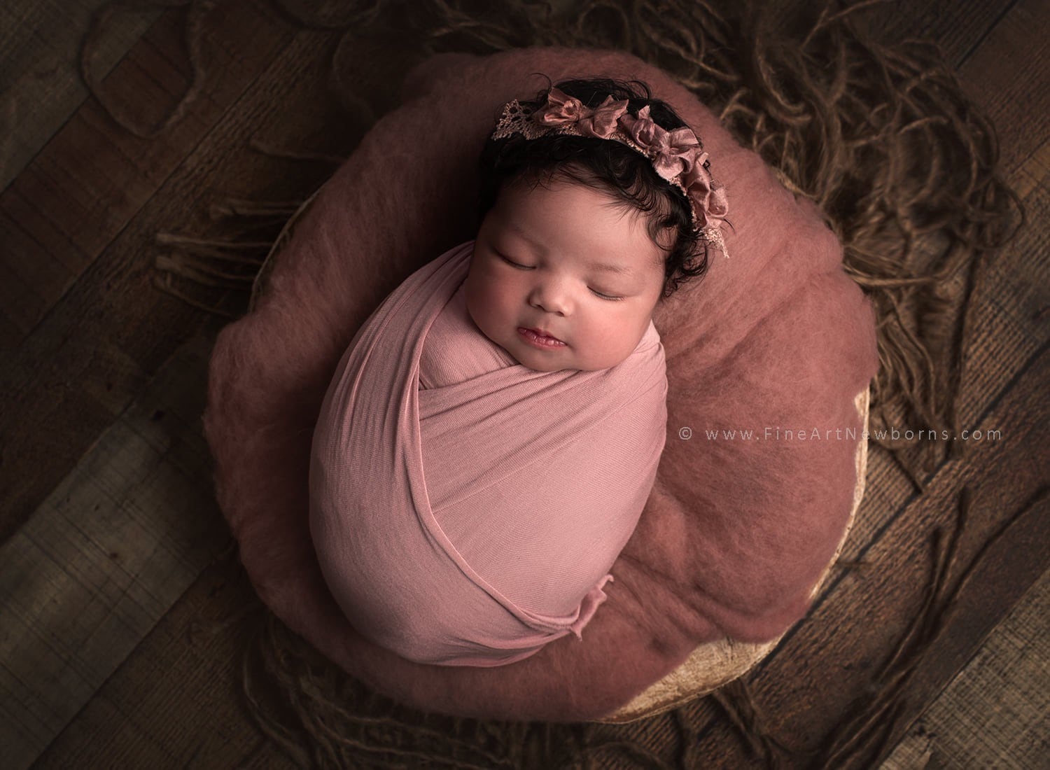 Della Dreifache Einfache Schleife Warme Rose Neutral Blush Rosa Mauve Blume Neugeborenen Stirnband Halo Fotografie Requisite von babybirdieboutique