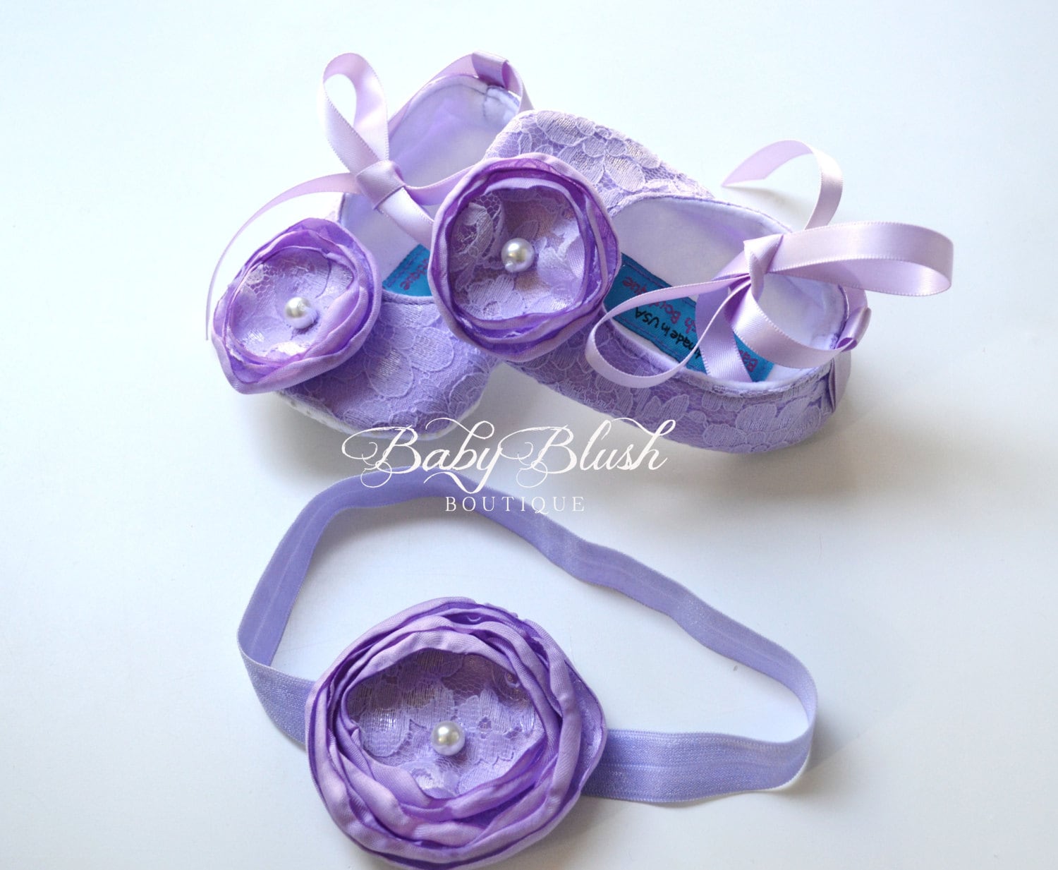 Lila Lace Baby Ballerina Hausschuhe Mit Passendem Stirnband von babyblushboutique