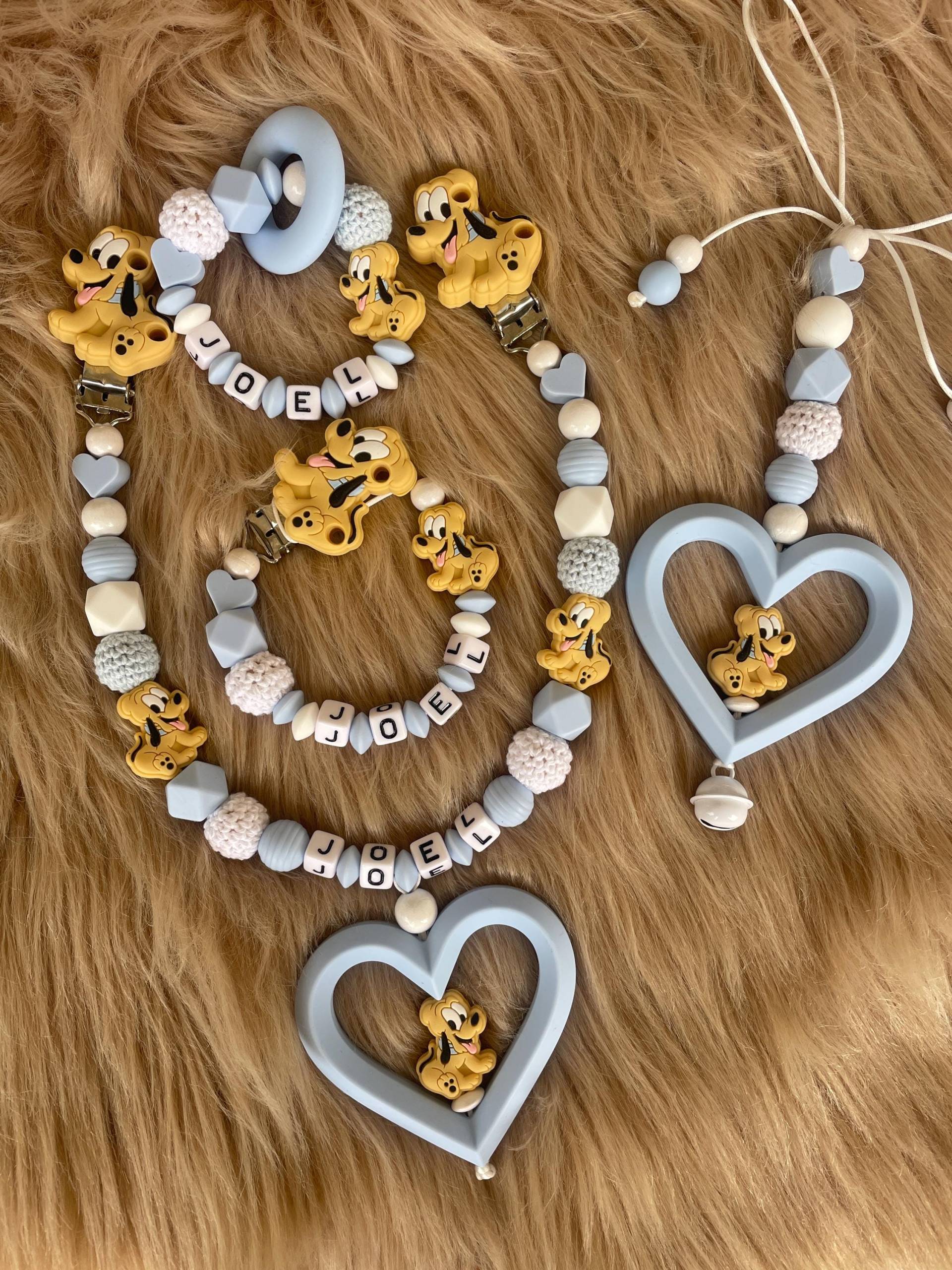 Schnullerkette Hund Kinderwagenkette Blau von babyzauberpresent