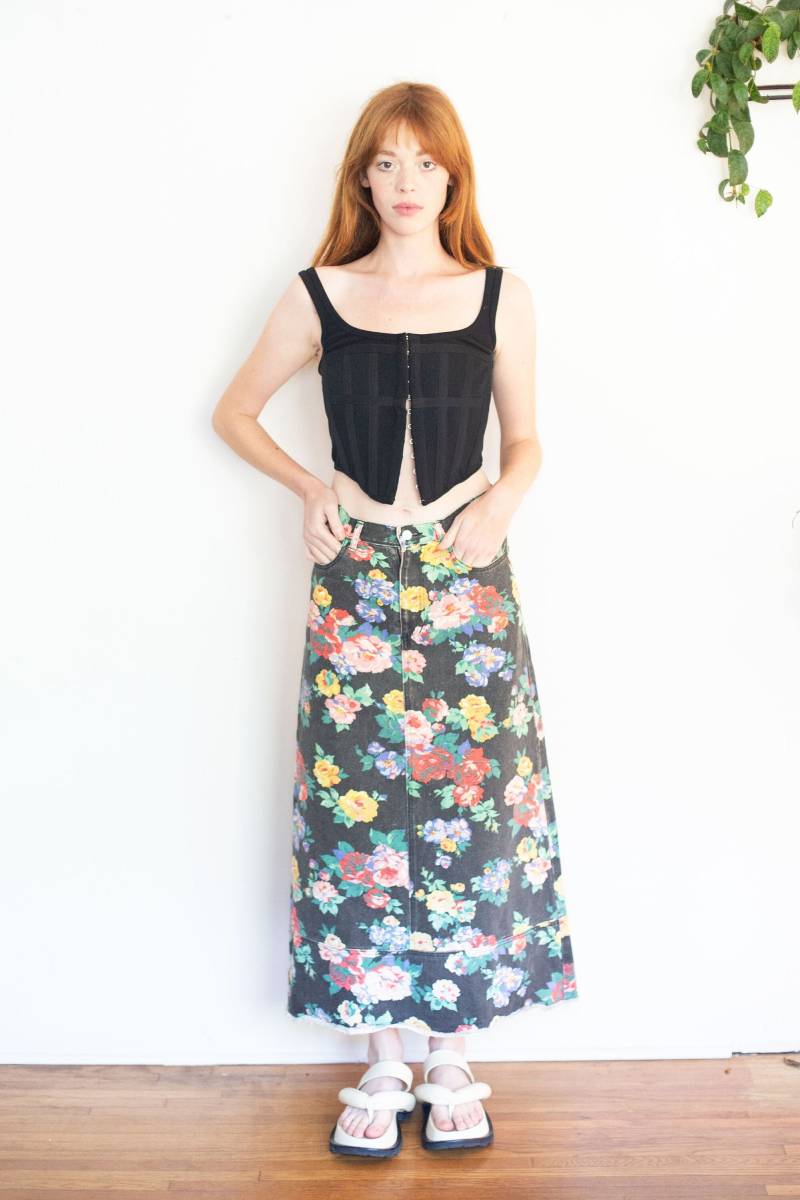 Vintage Comme Des Garçons Y2K Floral Schwarz Denim Maxi Rock Sz S M Jean Cdg Ditsy Boho 2000Er Vintage Comme Des Garçons Y2K Floral Schwarz Denim Maxi Rock Sz S M Jean Cdg Ditsy Boho 2000Er von backroomclothing