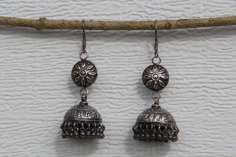 Silber Perlen Chandelier Tropfen Ohrringe Silber Perlen Chandelier Tropfen Ohrringe von bacola