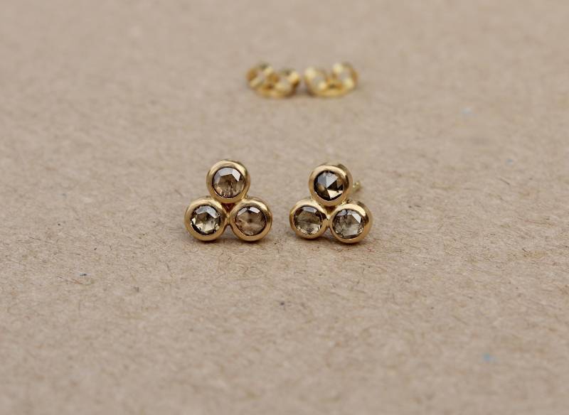 750Er Gelbgold Ohrstecker Mit Rosecut Diamanten 0.495 Ct von badenmueller