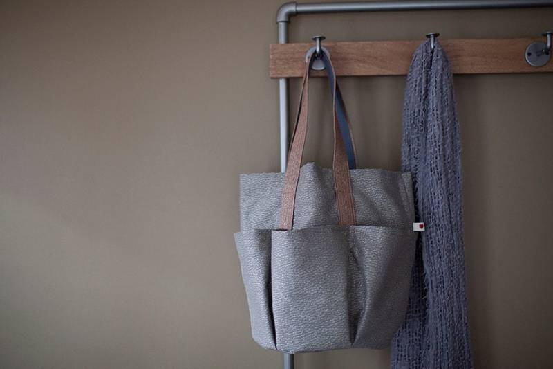 Taschen Voller Taschen, Grau Melierter Leinen-Look, Beuteltasche, Outdoorstoff, Langlebig von bagsfullofpockets