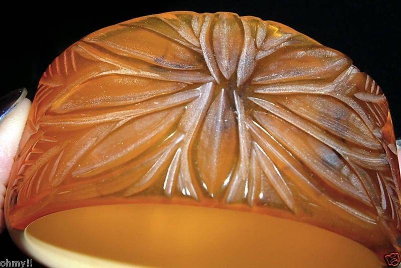 Riesigen Sale Seltene Apfelsaftcreme Geschnitzte Vintage Bakelit Armreif von bakelitecache